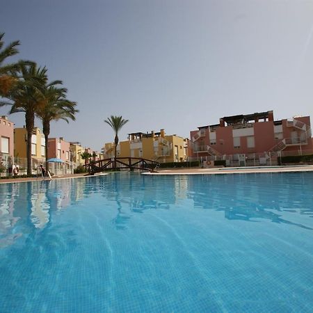 Apartamento En Vera A 300 M De La Playa, Con Patio Y Salida Directa A Calle Εξωτερικό φωτογραφία