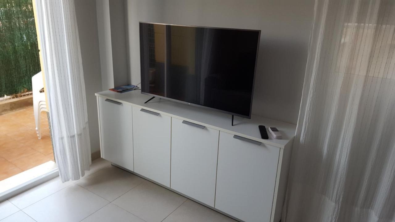 Apartamento En Vera A 300 M De La Playa, Con Patio Y Salida Directa A Calle Εξωτερικό φωτογραφία